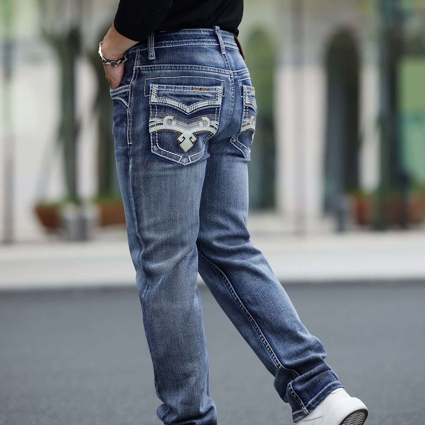 ESDVQ Men's Classic Embroidered Straight-Leg Stretch Denim Pants With Comfortability
