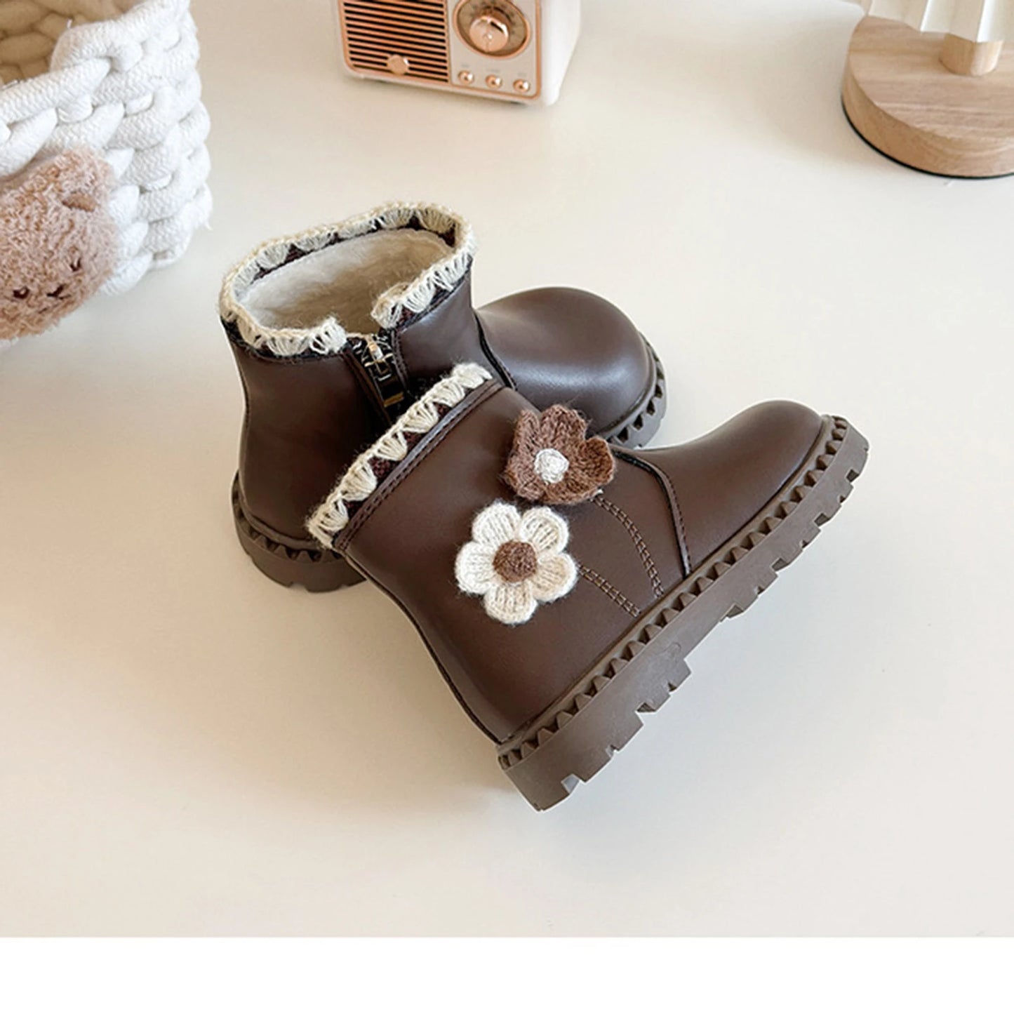 Girls Fleece Lined Winter Boots Zip Closure Rubber Sole