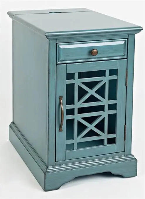 Jofran Farmhouse Craftsman End Table With USB Charging Station
