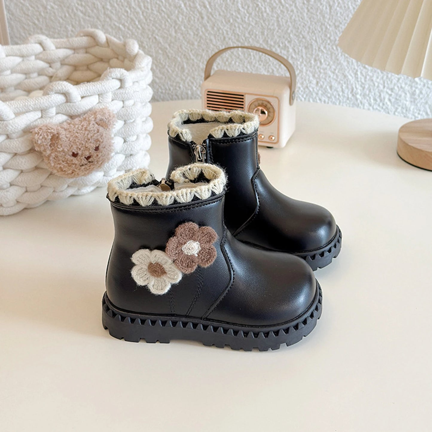 Girls Fleece Lined Winter Boots Zip Closure Rubber Sole