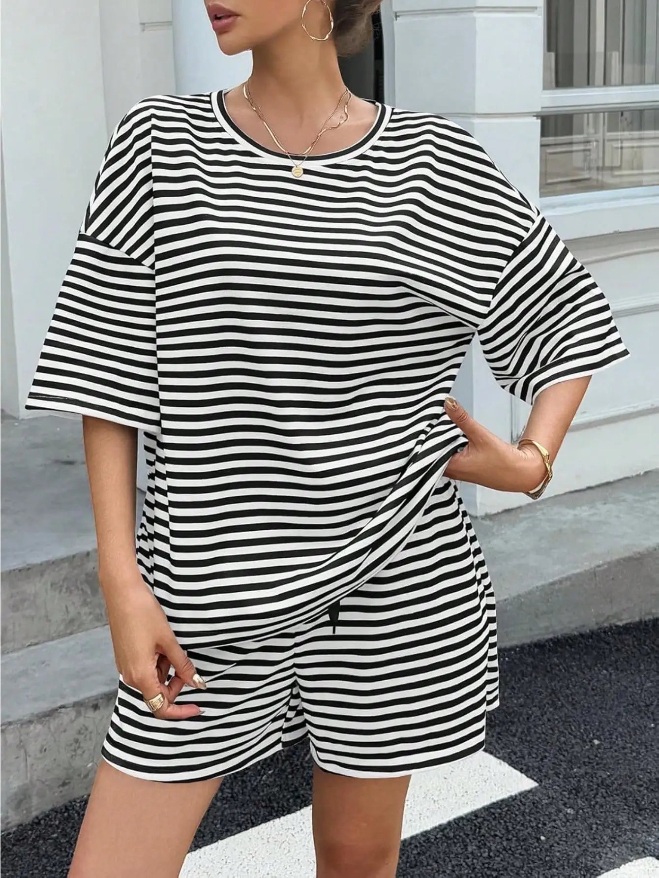 Fisoew Striped Athleisure 2 Piece Lounge Set For Women